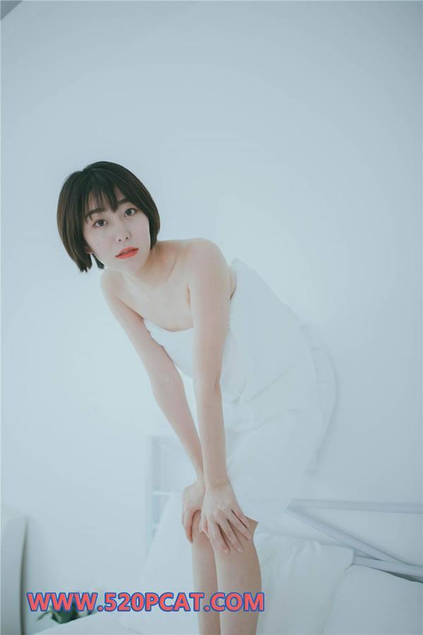 潘多拉NO.233期白衣美女半露私房写真(16)