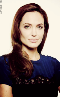 Angelina Jolie E83W46Us_o