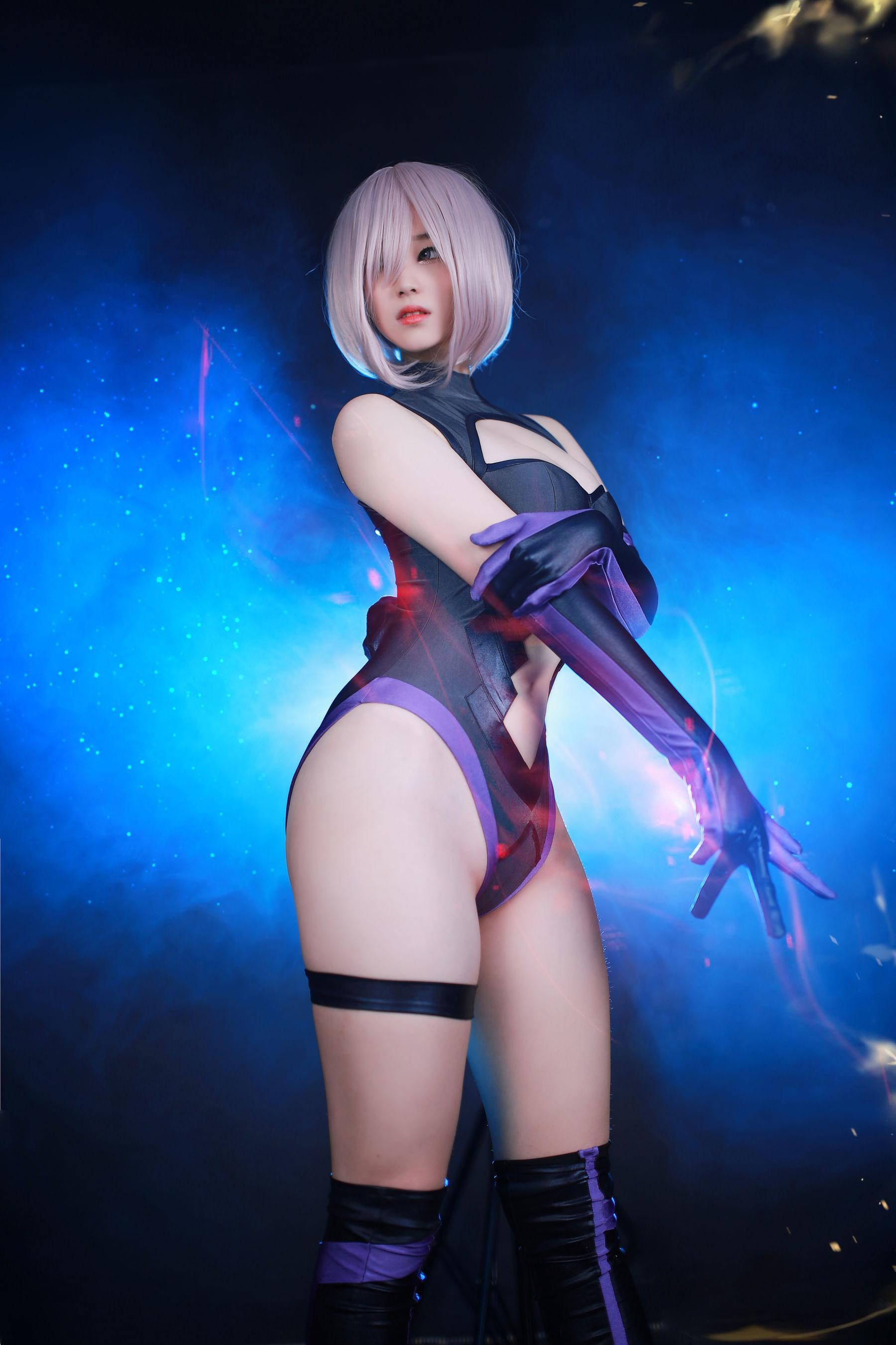 韩国妹子BamBi 《Fate_Grand Order – Mash Kyrielight (Shielder)》 写真集(9)