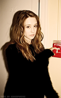 Taissa Farmiga TDNKFfmW_o