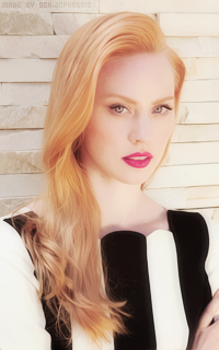 Deborah Ann Woll AnoxwLUd_o