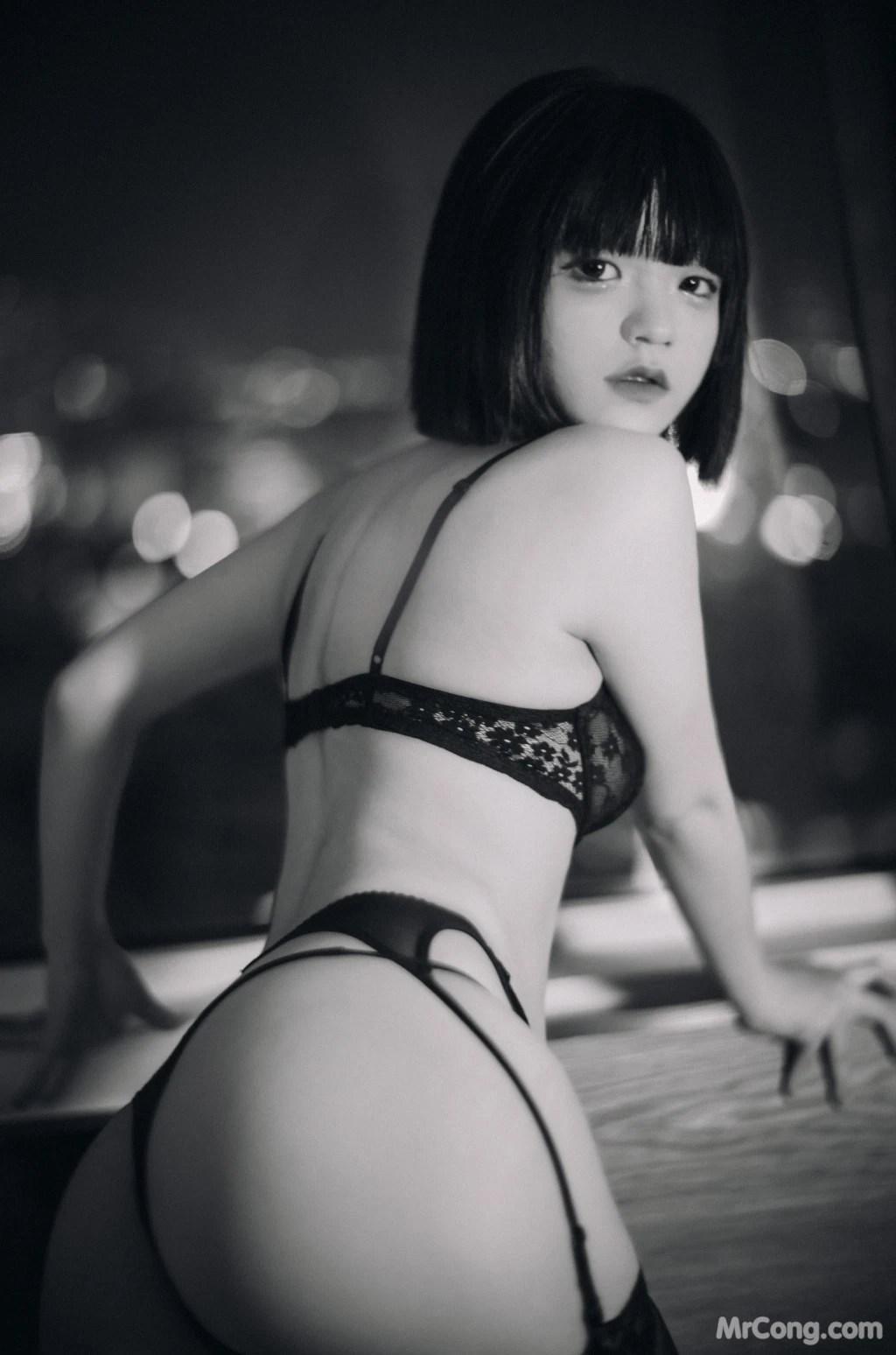 DJAWA Photo - Jeong Jenny (정제니): "Blanc et Noir Jenny" (+S.Ver) (86 photos)