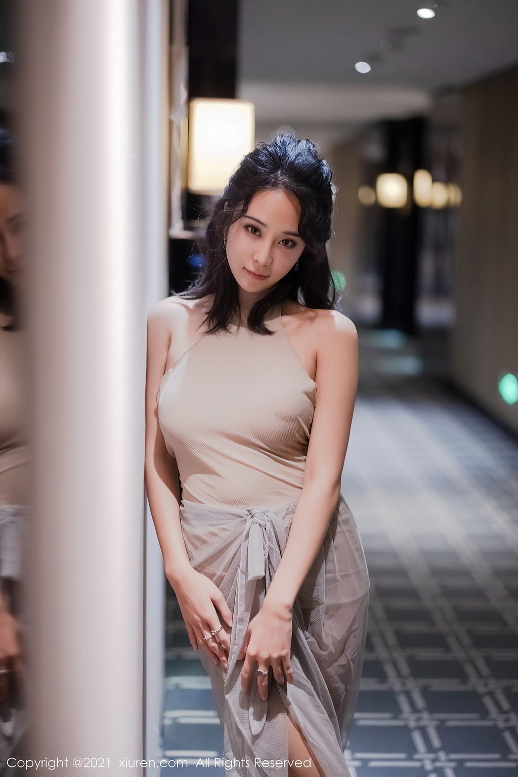 XIUREN No.3614: 蓝夏Akasha (51 photos)