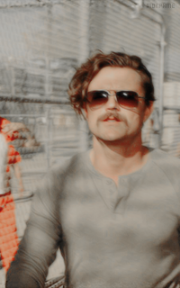 Clayne Crawford - Page 2 JSbpX20J_o