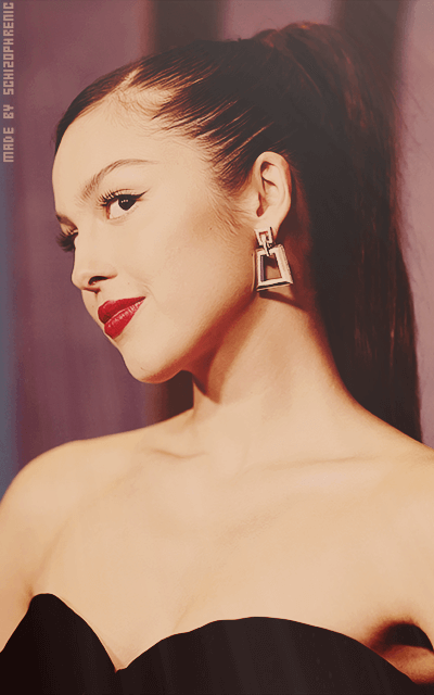 Olivia Rodrigo WUgdbWzh_o