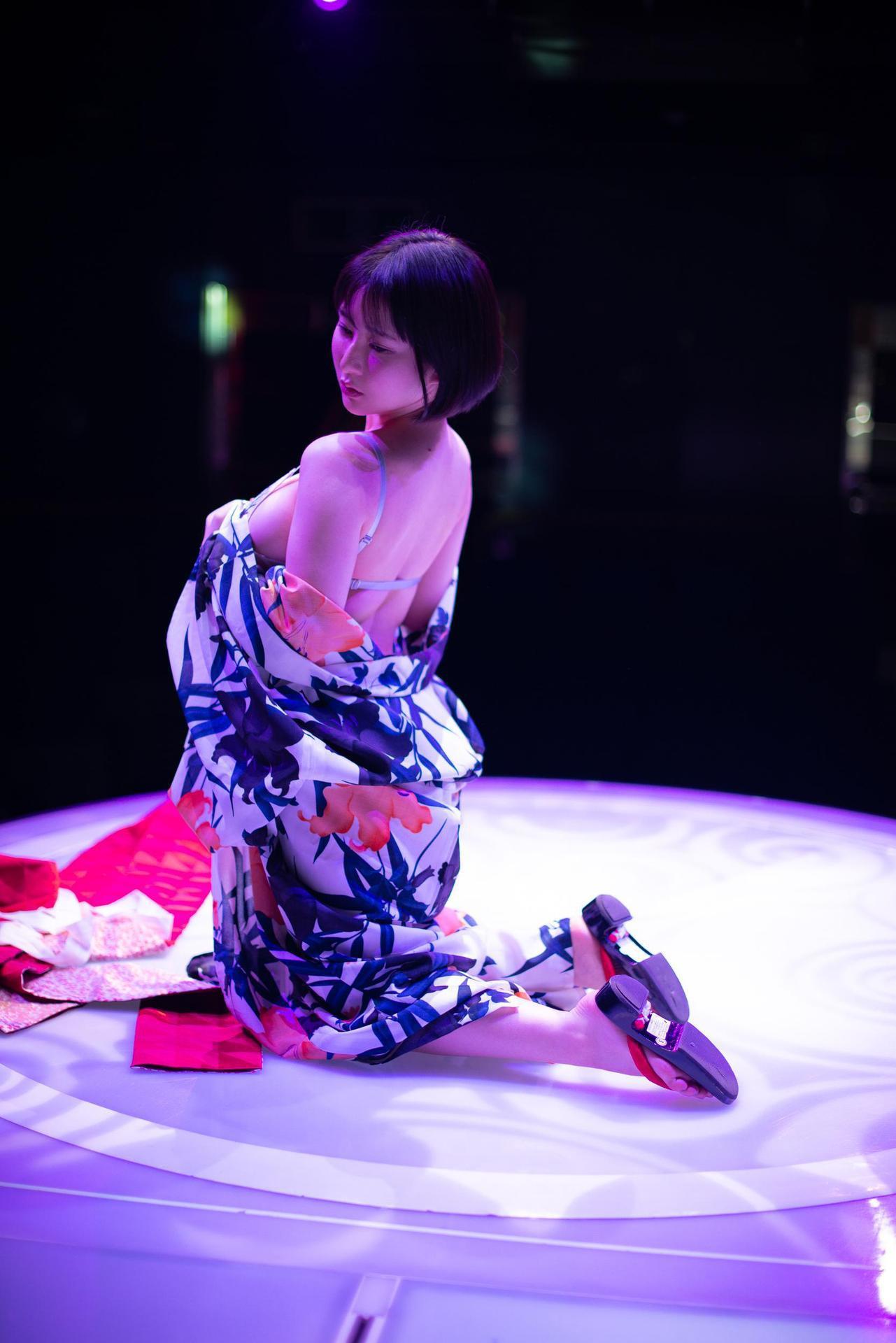 Luna Amemiya 雨宮留菜, デジタル写真集 「~real~Vol.5」 Set.03(16)