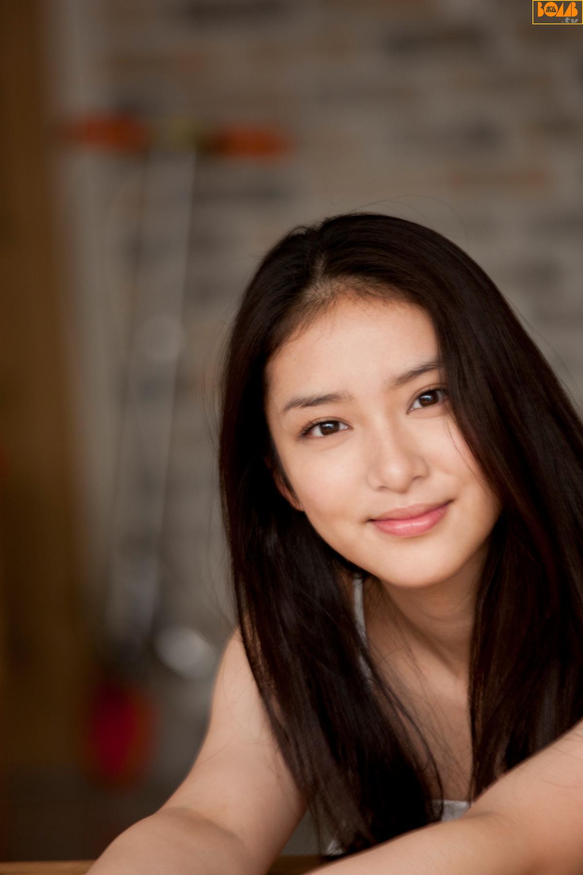 [Bomb.TV] 2012年02月号 武井咲 Emi Takei 写真集(11)