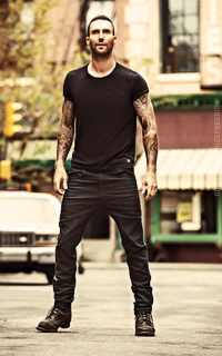 Adam Levine YPSXIxsK_o