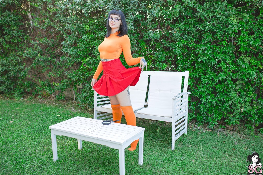 Zzef Suicide, Jinkies