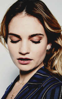 Lily James QPkYzO1f_o