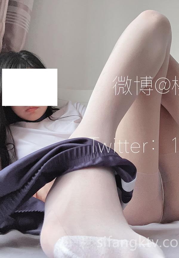 福利姬@momo(18JKforever)尺度定制视图2(19)