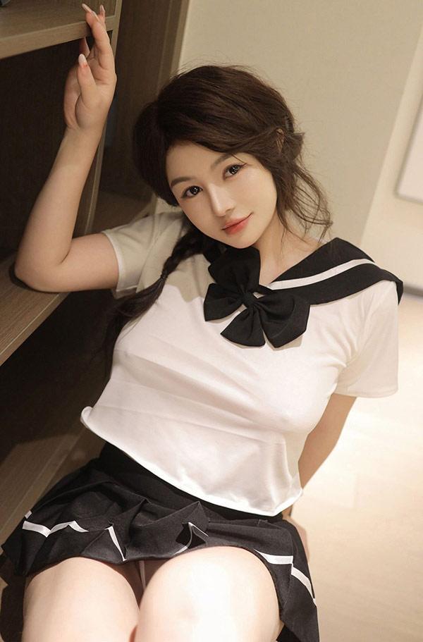 秀人女神沈思怡制服少女按摩棒无圣光图集(10)