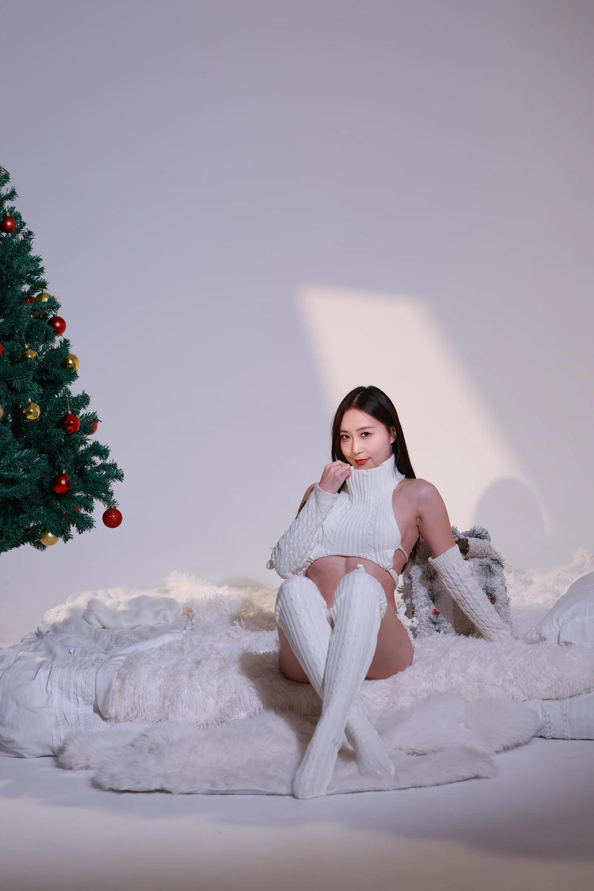 LiLi – 極品國模 大尺度 私拍 視圖 Set.01(17)