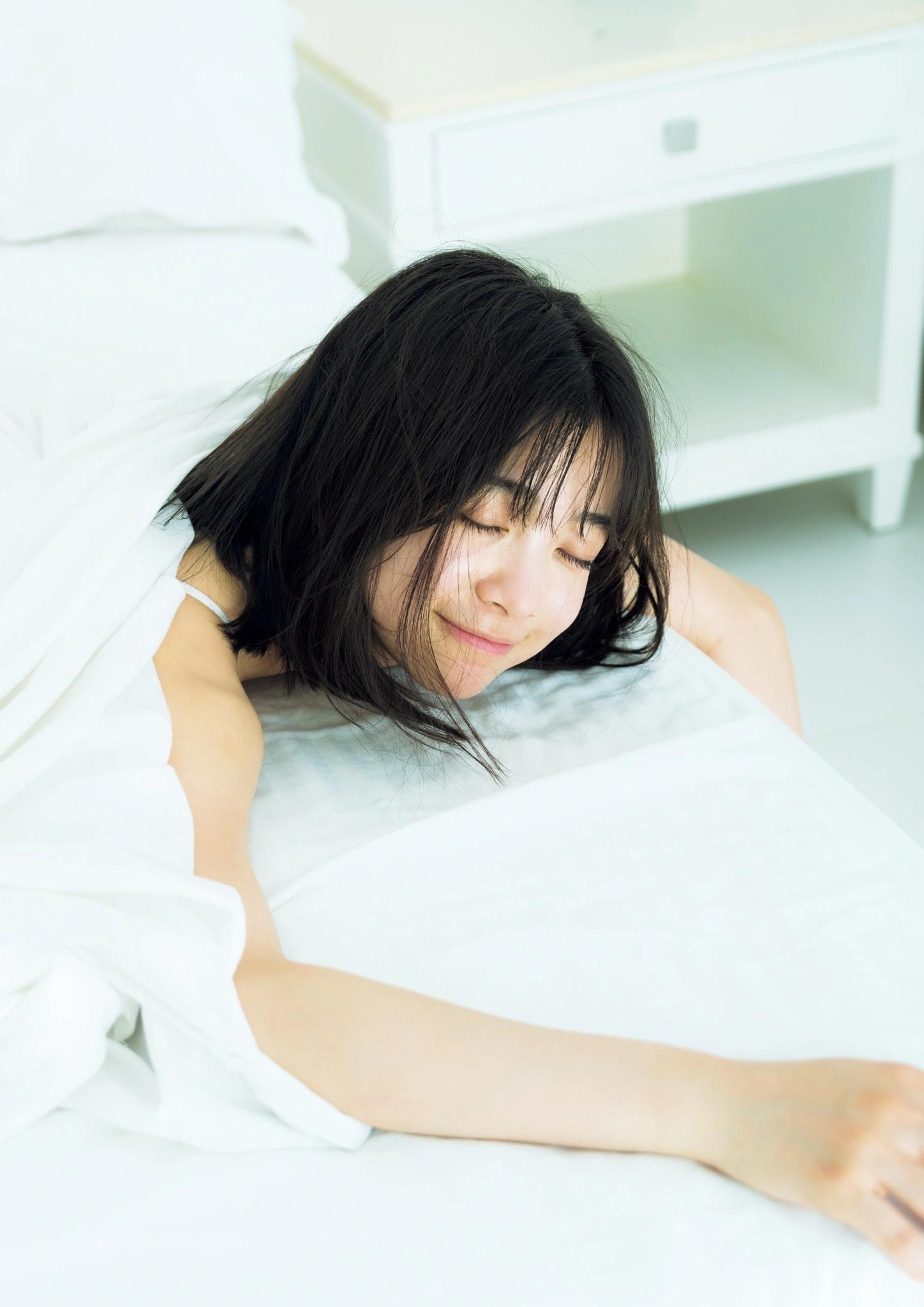 Maya Imamori 今森茉耶, 1st写真集 「恋がはじまクる」 Set.01(21)