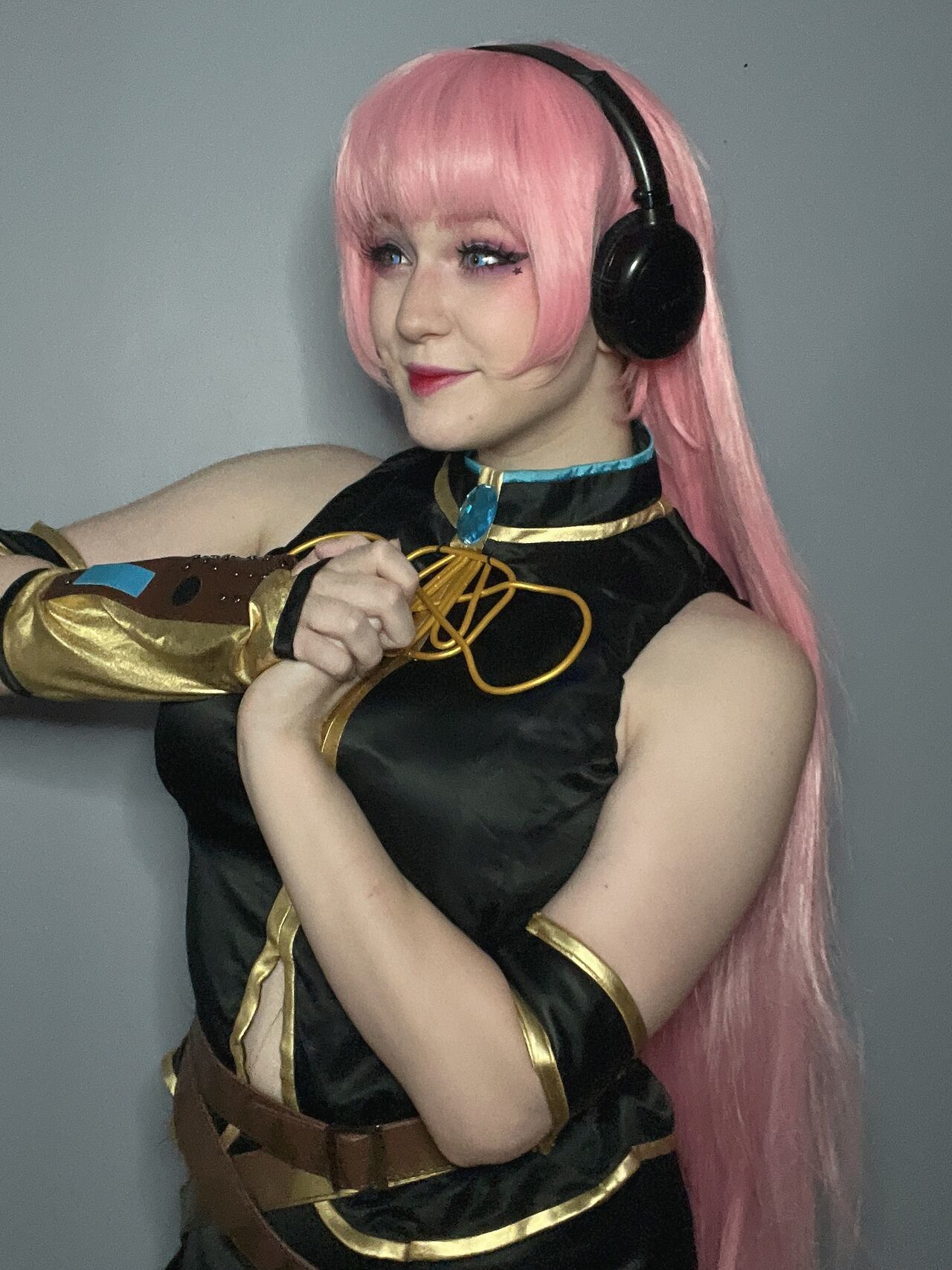 Satin Stars - Luka Megurine