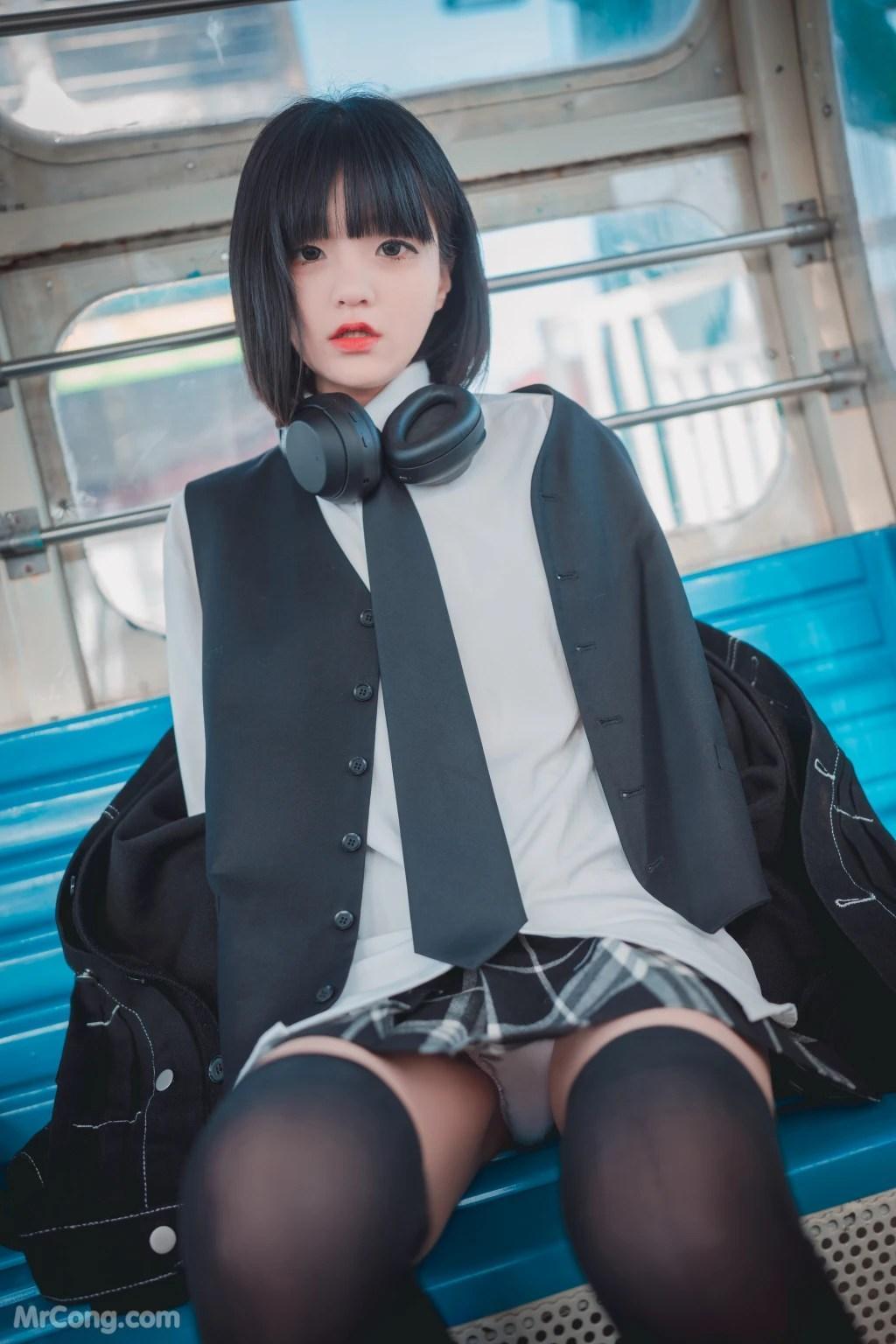 DJAWA Photo - Jeong Jenny (정제니): "Theme Park Girl" (162 photos)(53)