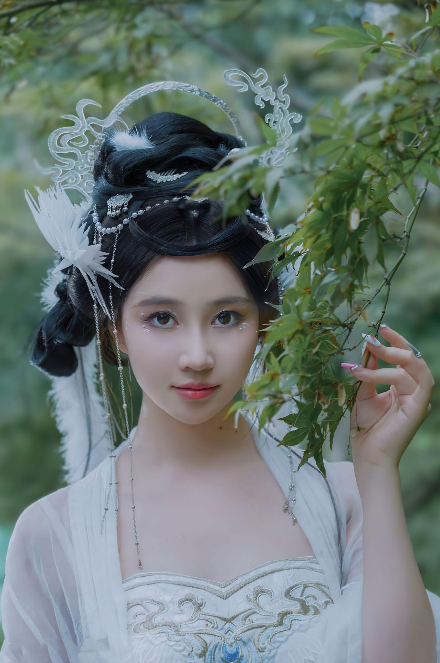 国模套图 年年《嫦娥仙子》(47)