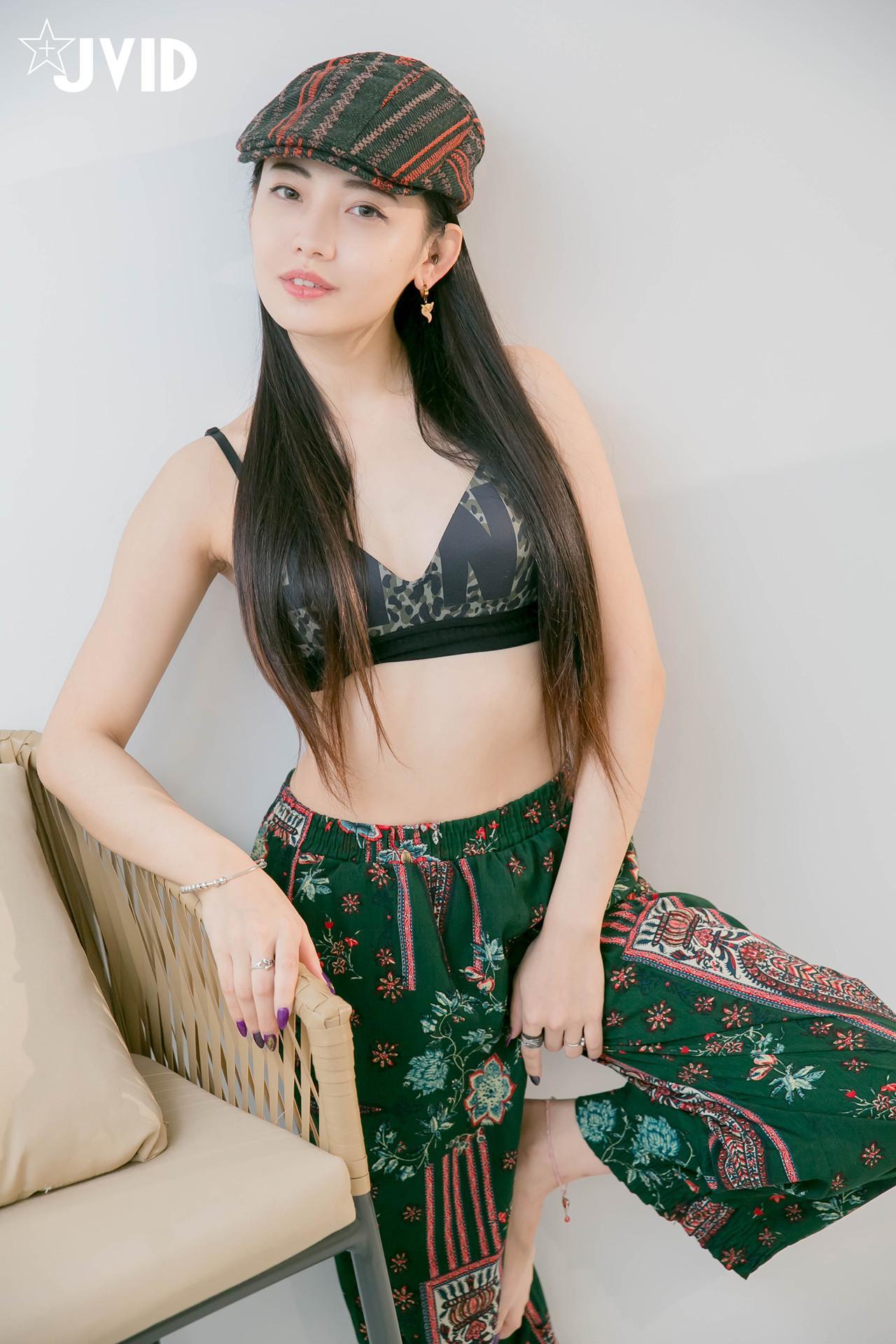 JVID 夏暮光 – 私底下穿著就讓人喜歡的性格美女 Set.01(5)