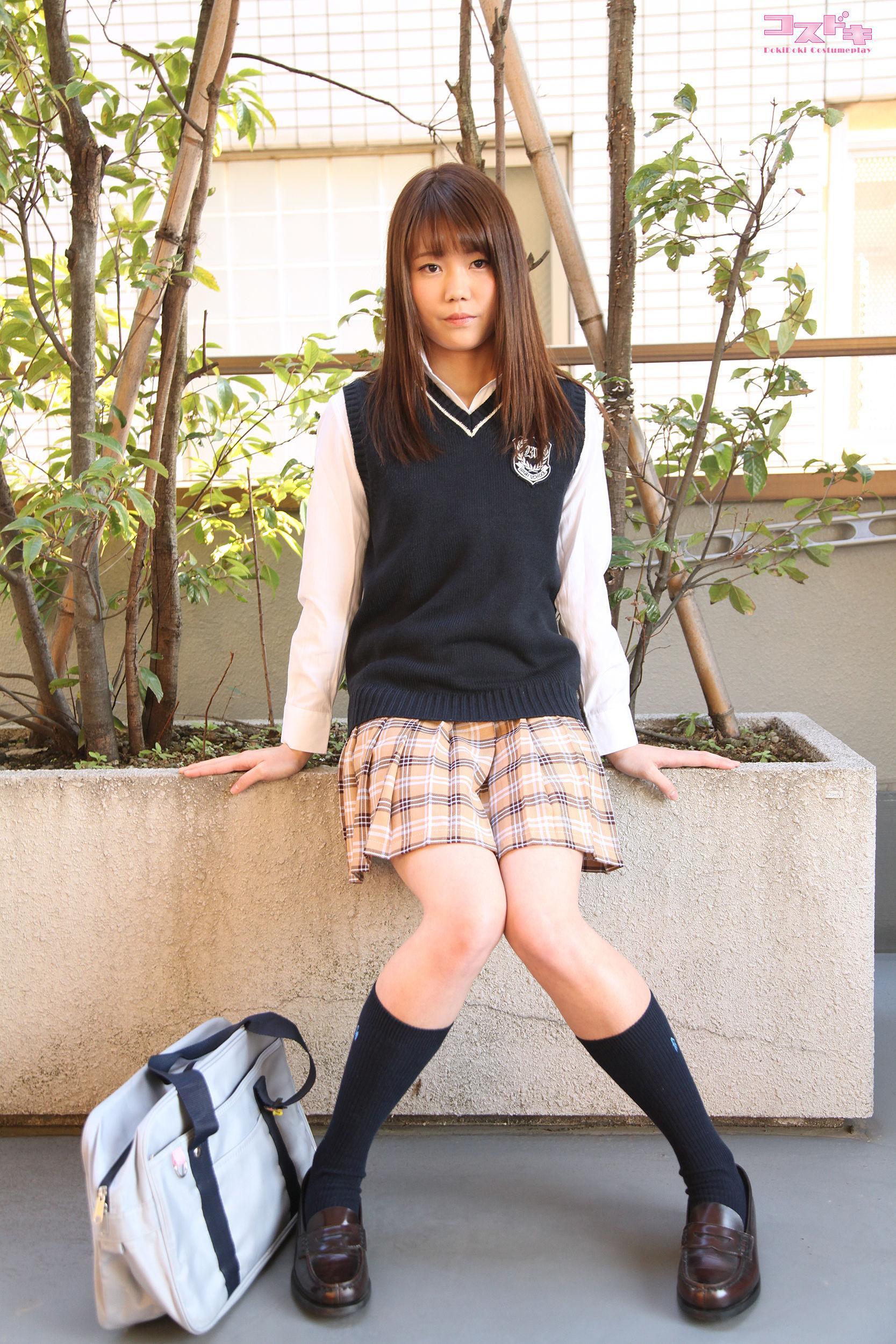 [Cosdoki] Hikari Kobayashi 小林ひかり kobayashihikari_pic_seifuku1 写真集(15)