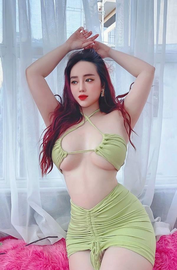 网红美女uyenbetty2021 私拍合集2(14)