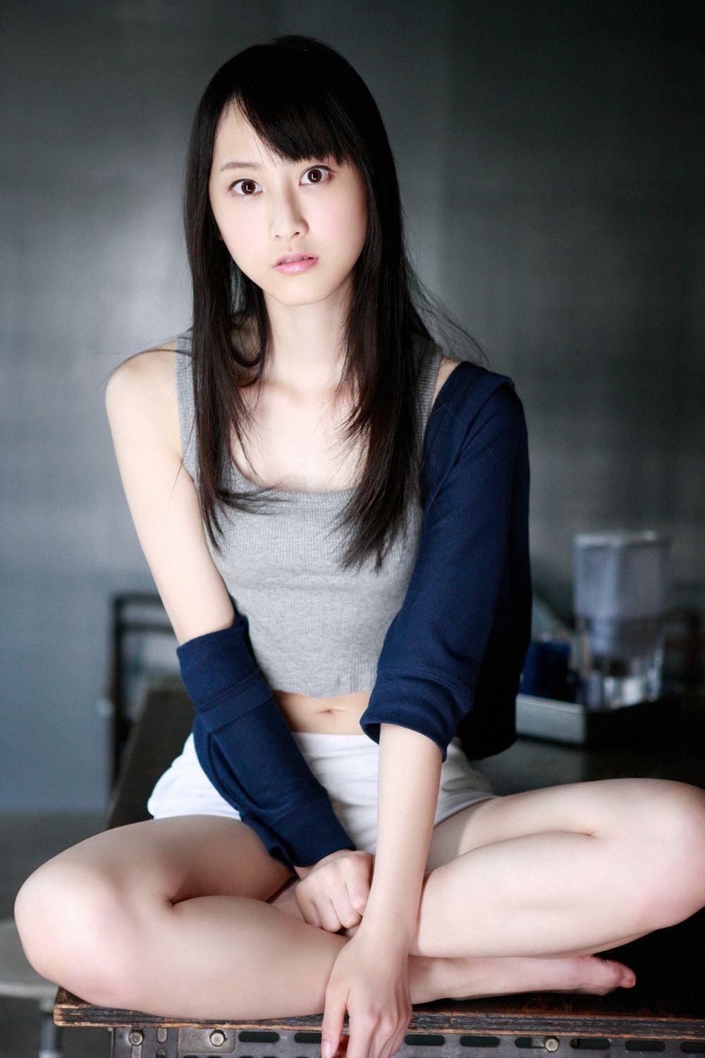 松井玲奈《Beauty Rena》写真集 [YS Web] Vol.421(66)