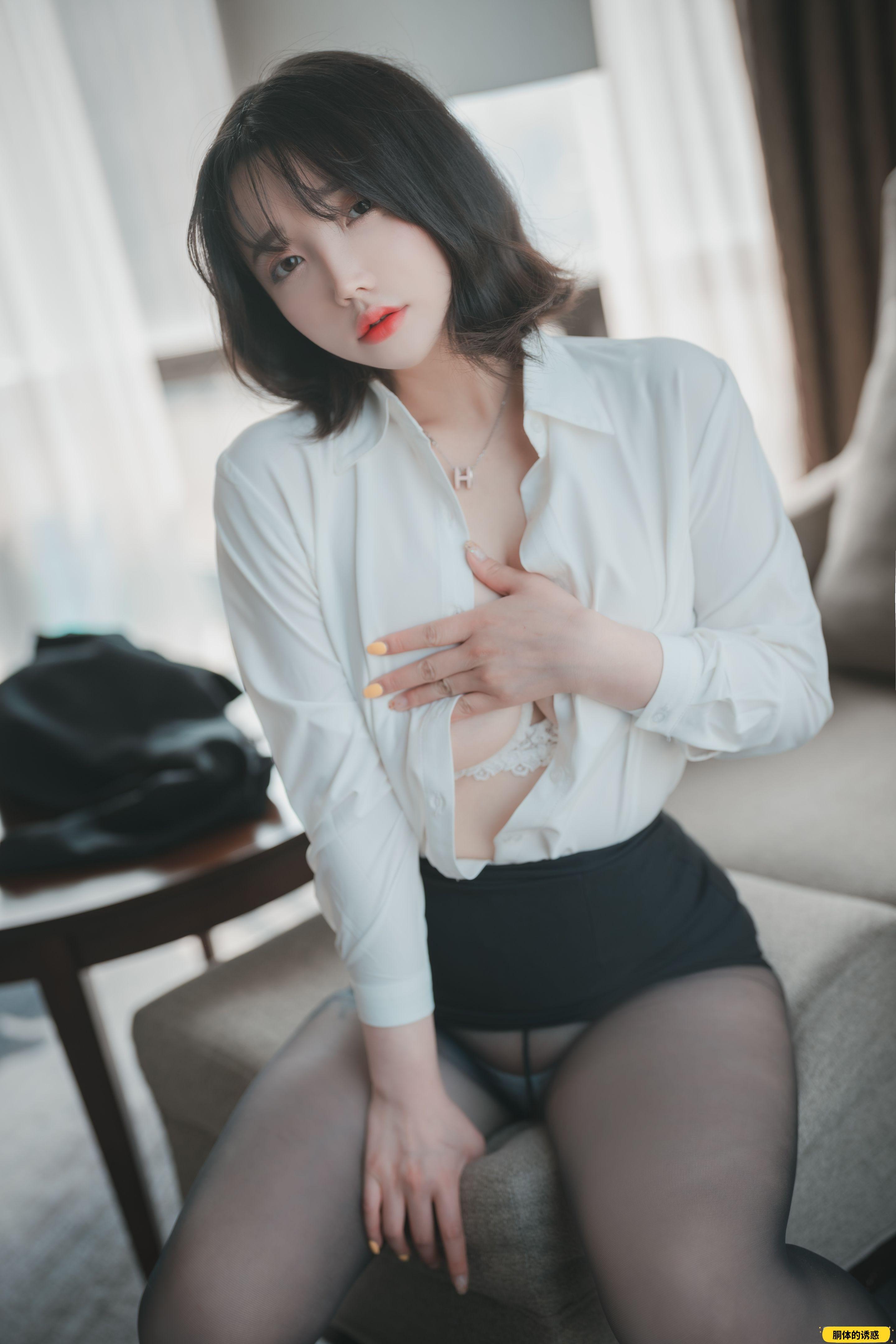 [DJAWA] Son Ye-Eun(손예은) - Knotting Class [166P-2.11GB]