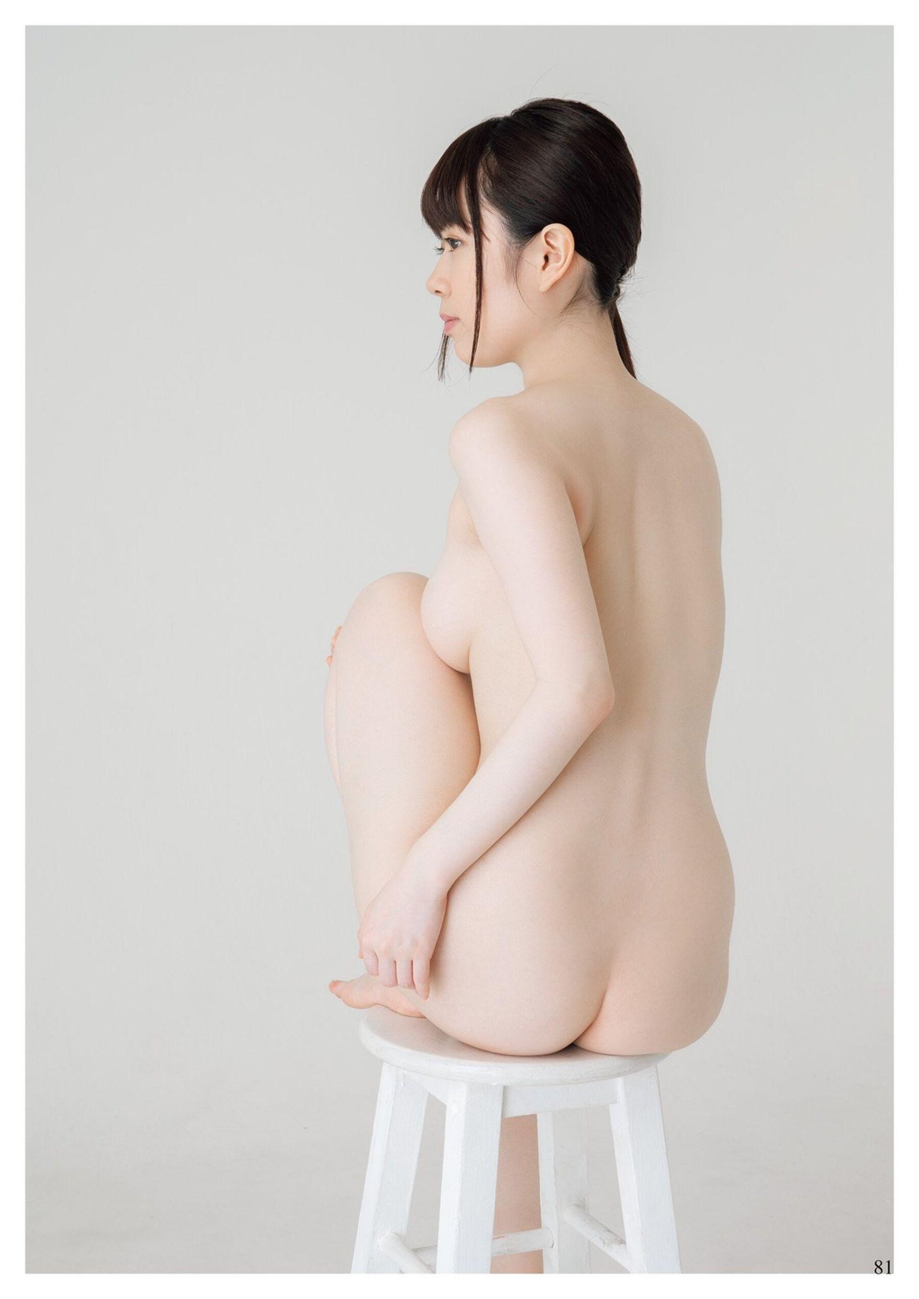Super Pose Book 水卜樱《Nude Pose Book》(84)