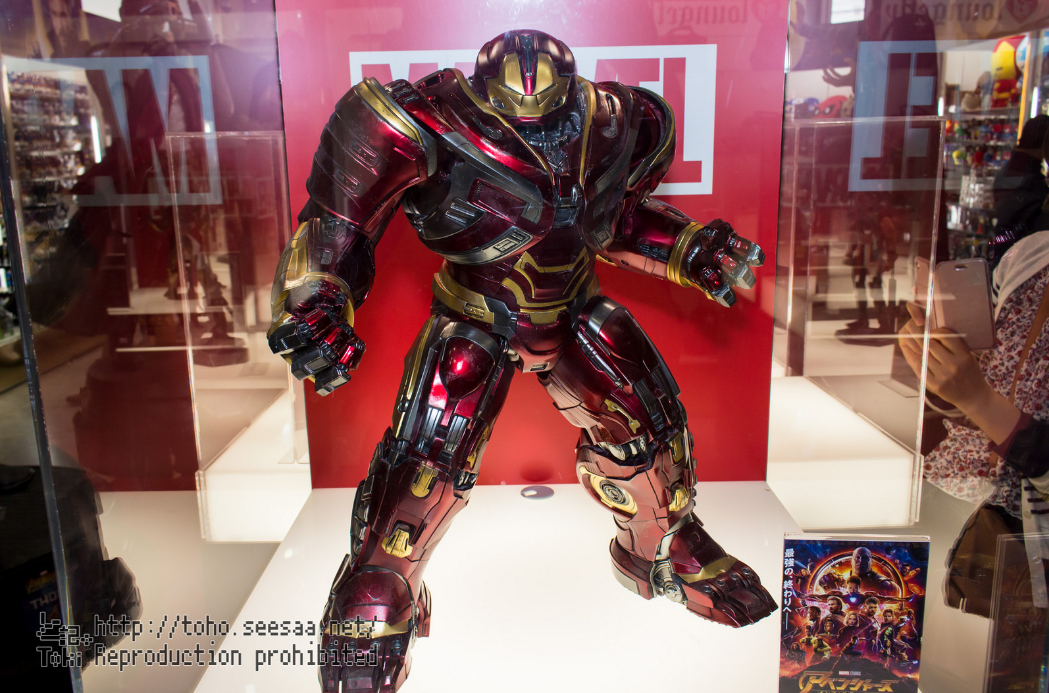 Avengers Exclusive Store by Hot Toys - Toys Sapiens Corner Shop - 23 Avril / 27 Mai 2018 - Page 5 1aZO01oT_o