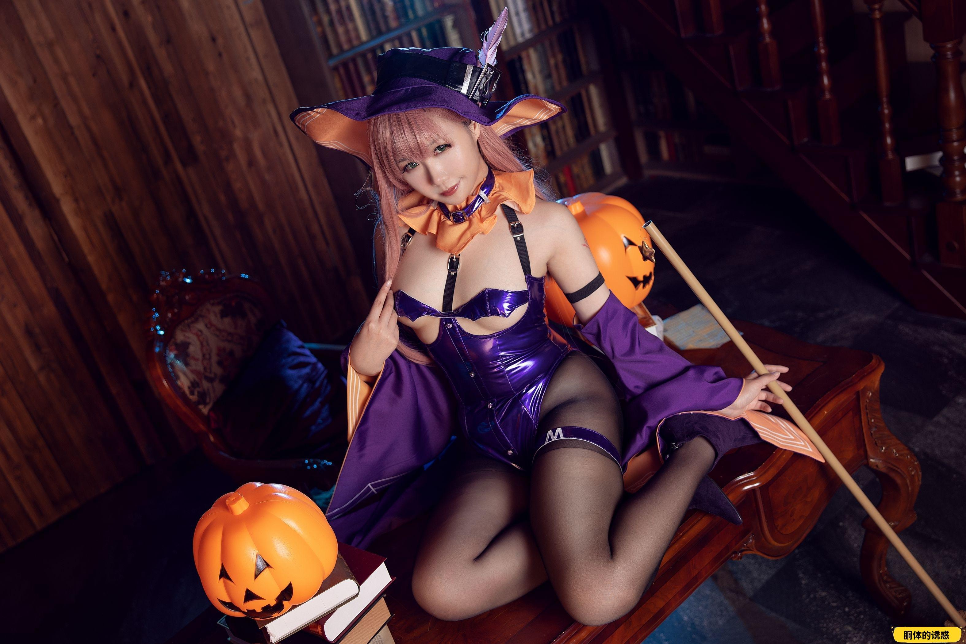 Makachan 麻花麻花酱 - Memphis Halloween (Azur Lane)