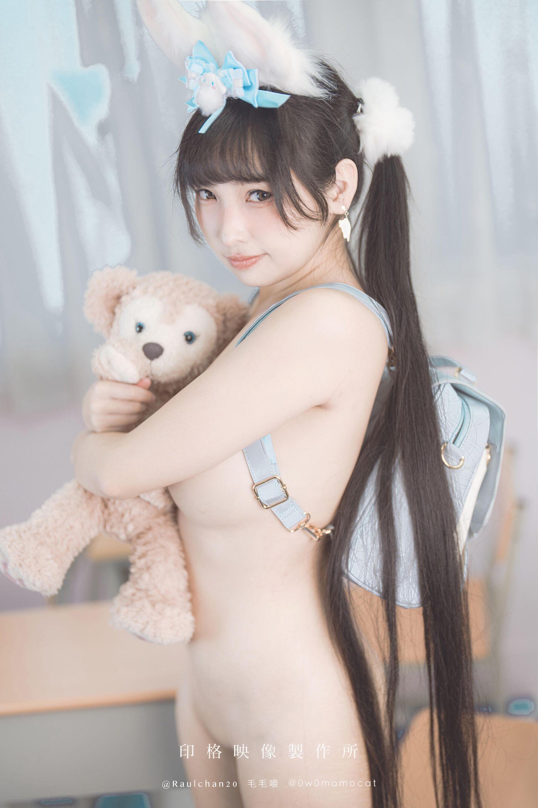 国模套图 慕慕Momo《玉桂狗 Cinnamoroll》(46)