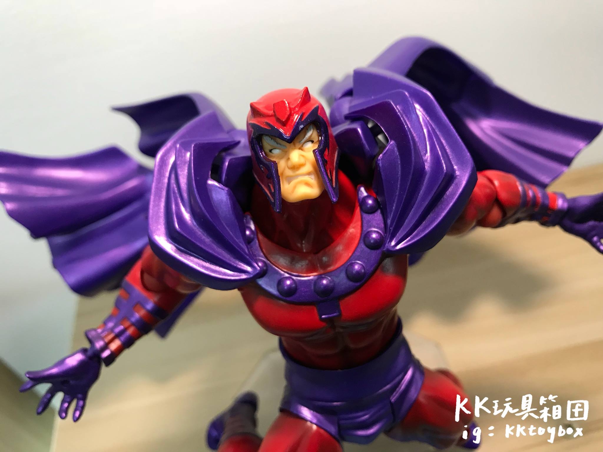 Magneto - Amazing Yamaguchi (Revoltech) 58f7X4vX_o