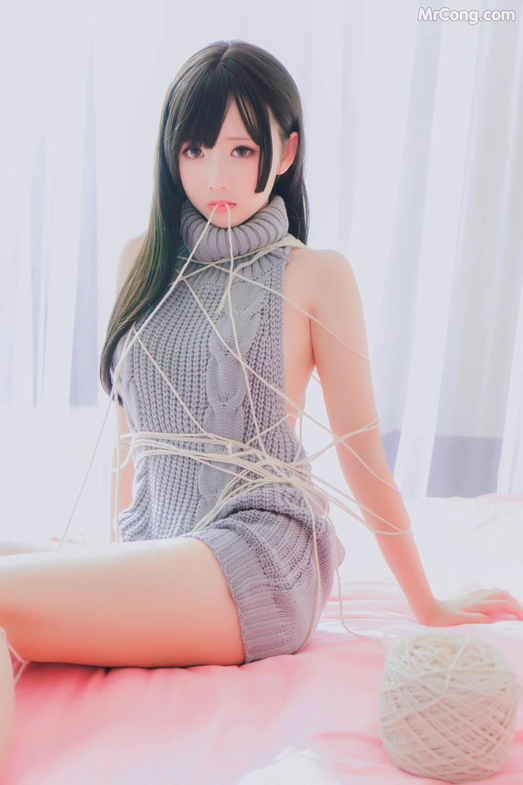 Coser@面饼仙儿 No.006: 露背毛衣 (41 photos)(37)