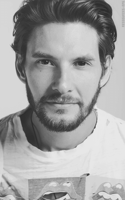 Ben Barnes - Page 2 UWa87YoC_o