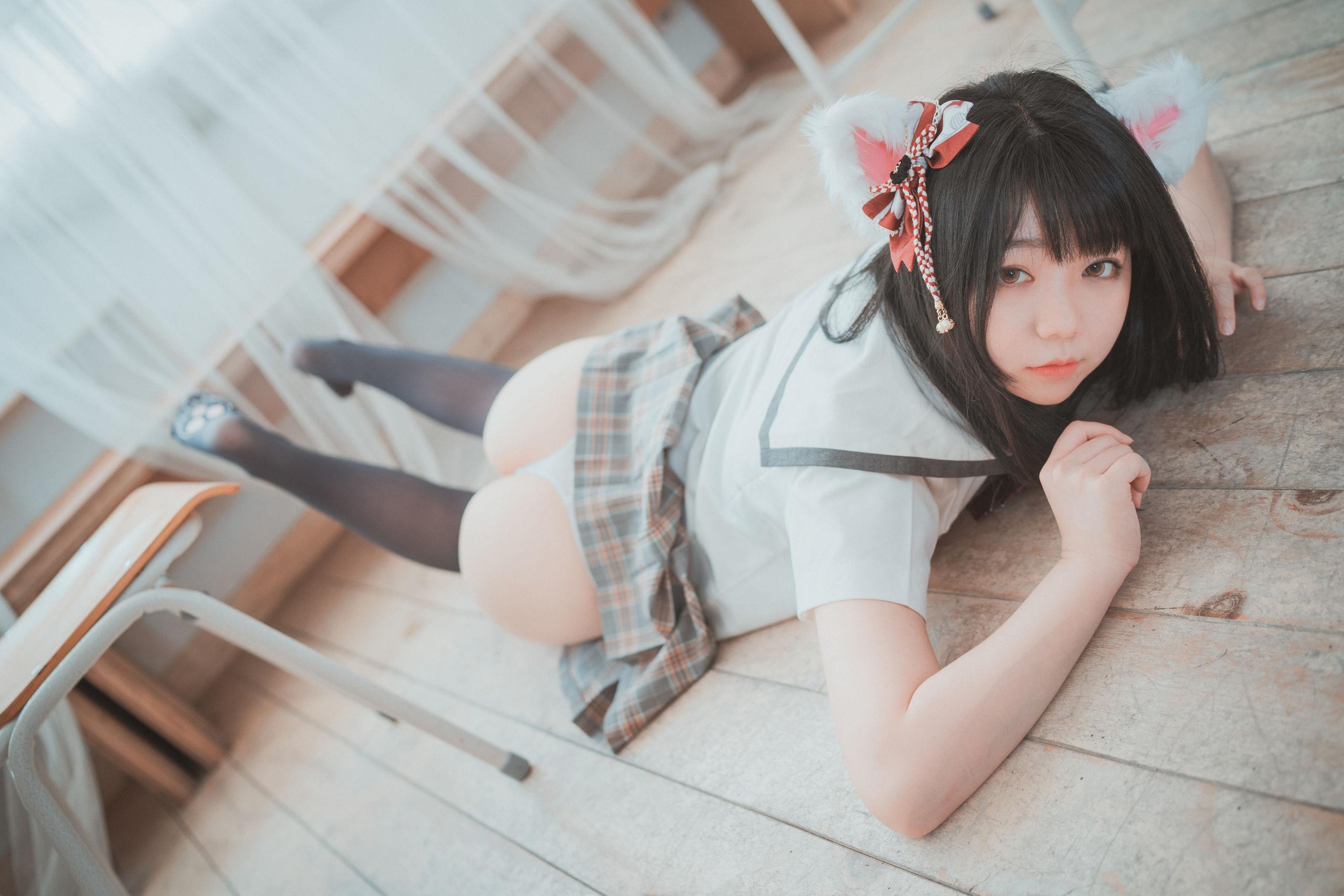 [DJAWA] Pian – Cat girl does not take classes 写真套图(18)