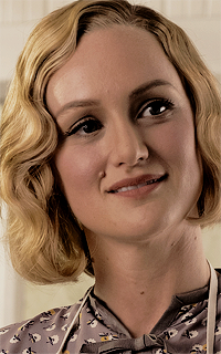 Kerry Bishé ZaPFtxwo_o