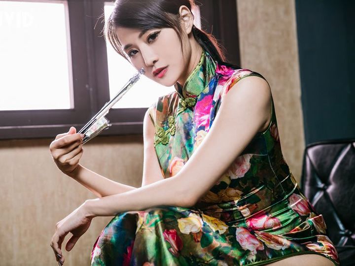 JVID milk god music cheongsam no holy light set picture 2