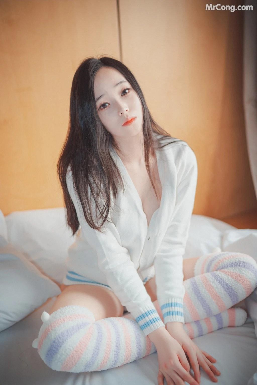 DJAWA Photo - Bambi (밤비): "Homebody Girl" (50 photos)(35)