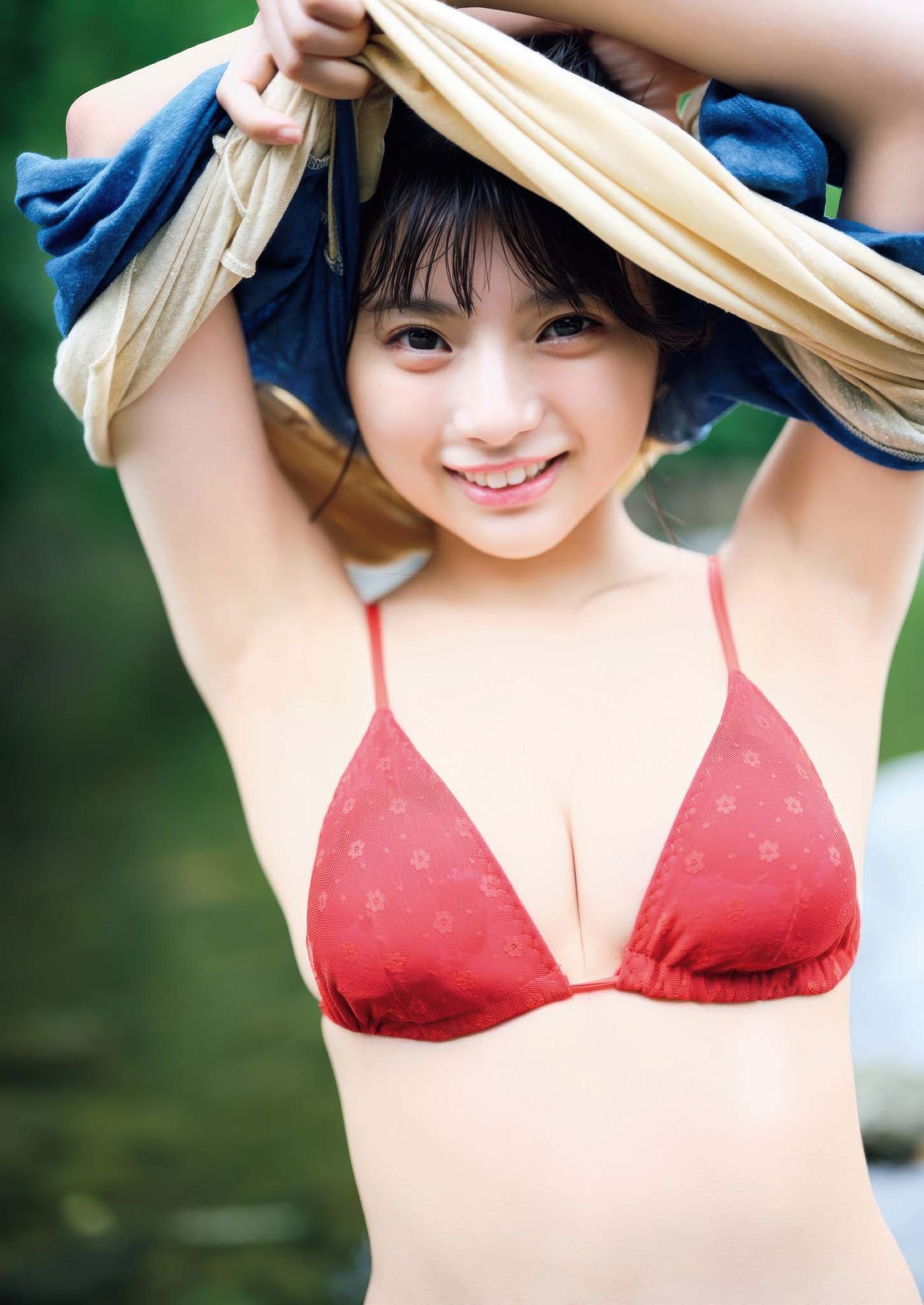 Hinano Himeno 姫野ひなの, Big Comic Spirits 2025 No.35 (ビッグコミックスピリッツ 2025年35号)(8)