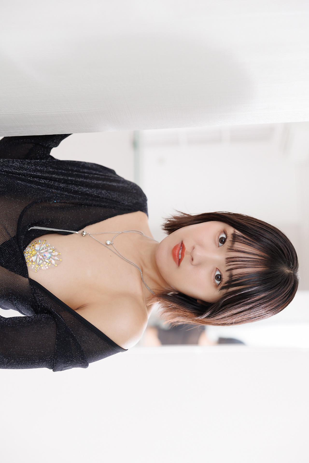 Anjyu Kouzuki 香月杏珠, Minisuka.tv 2024.11.14 Limited Gallery Set 34.02(12)