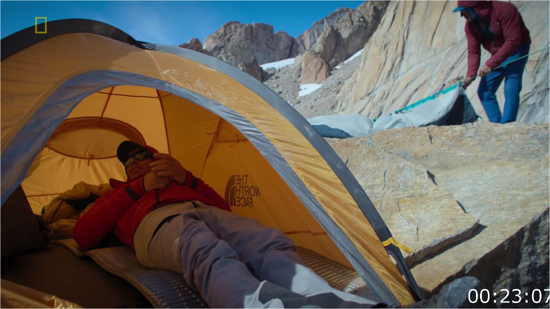 Arctic Ascent With Alex Honnold S01E01 [1080p] (x265) YkZJzDO9_o