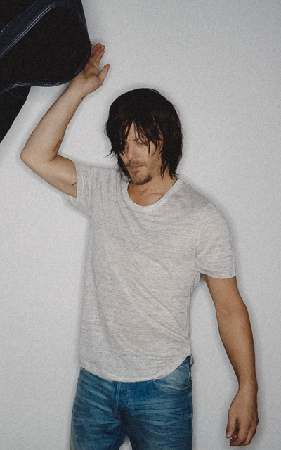 Norman Reedus BZJRnWJQ_o