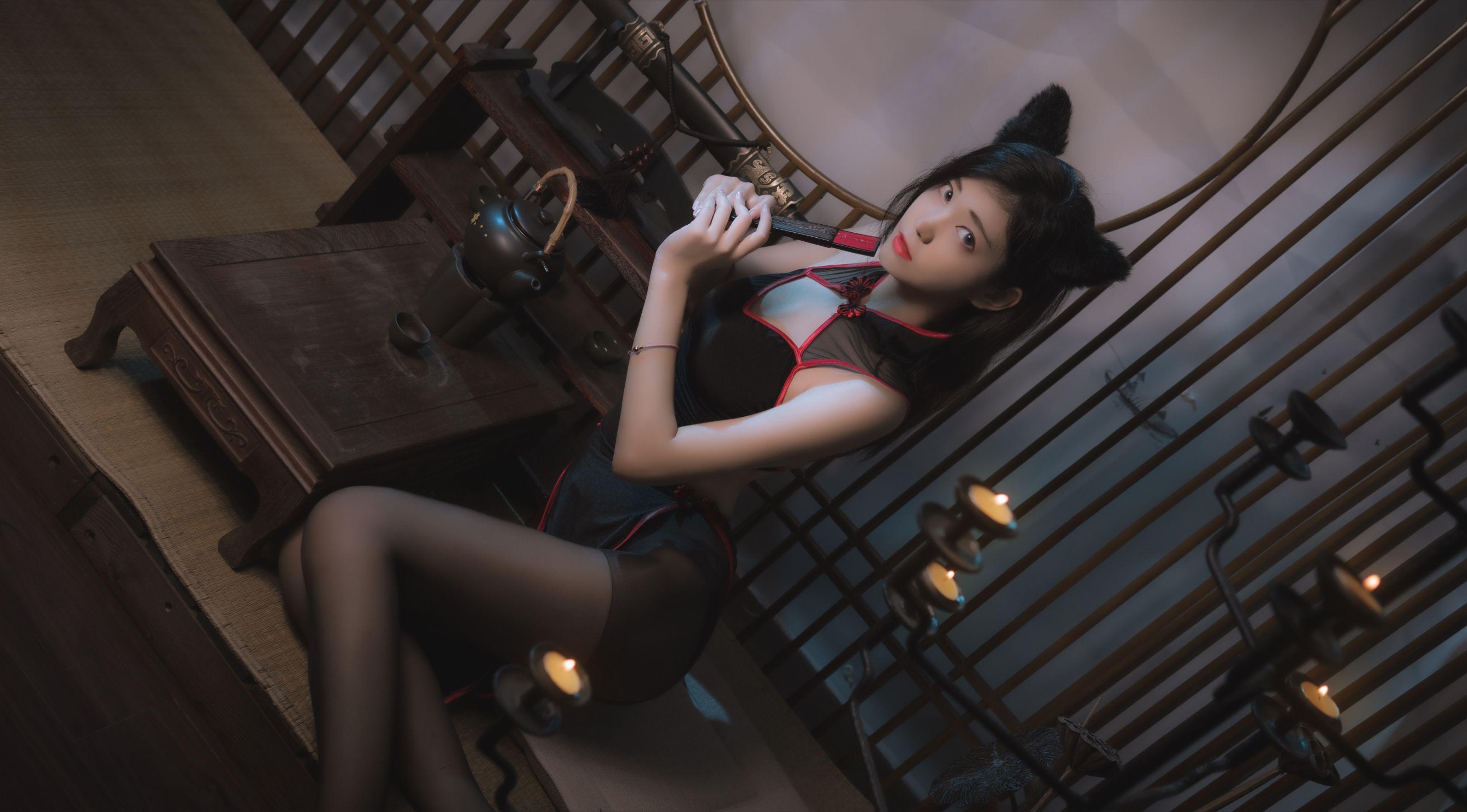 [网红Coser] 南桃Momoko 《黑旗袍》 写真集(2)