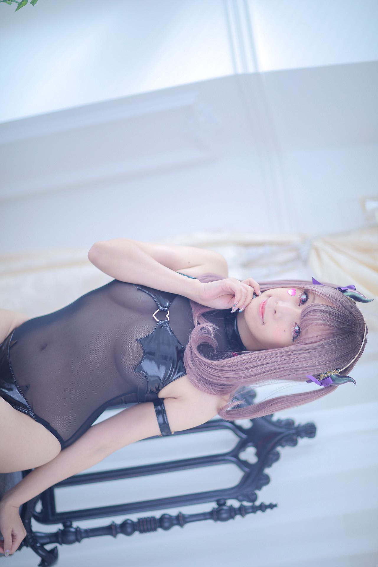 Saki Miyamoto 宮本彩希, 写真集 魅惑の彩希ゅばす Set.02(2)