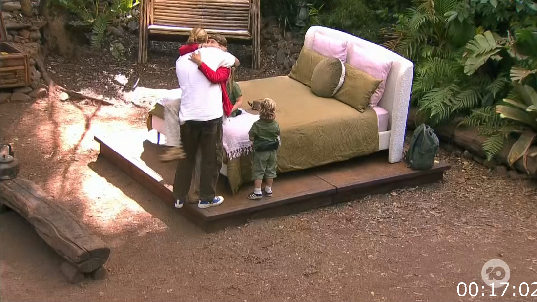 Im A Celebrity Get Me Out Of Here AU S10E21 [1080p] (x265) [6 CH] YF6eI61x_o