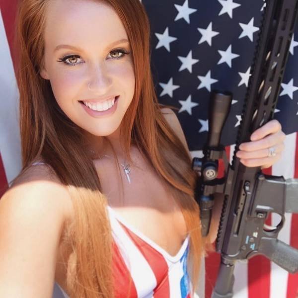 WOMEN WITH WEAPONS 6 R32SS6U7_o