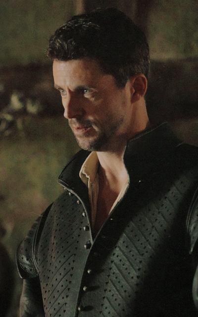 Matthew Goode 7LCh5ial_o