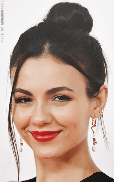 Victoria Justice - Page 3 AbGtuVWZ_o