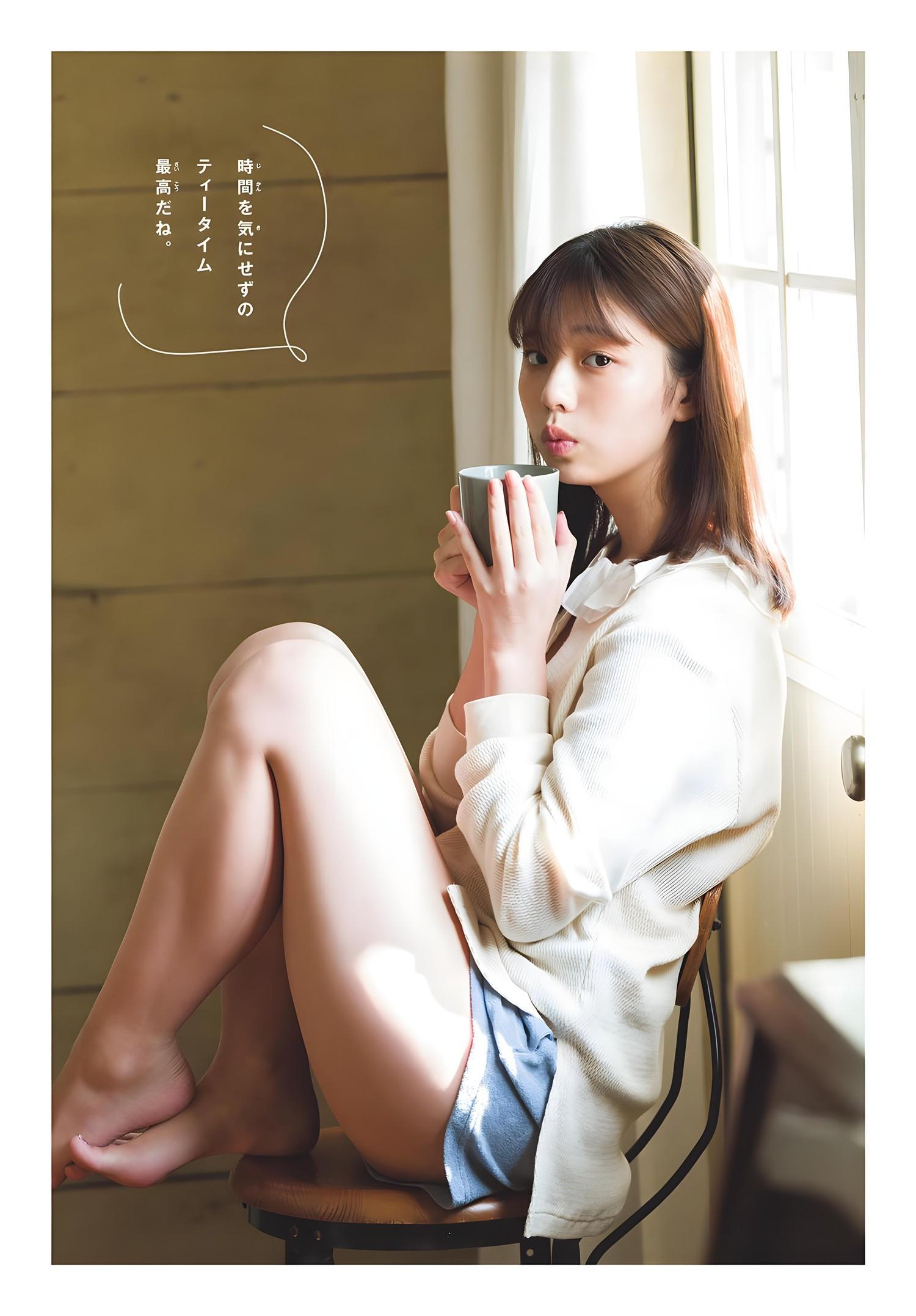 Hina Kikuchi 菊地姫奈, Shonen Sunday 2023 No.50 (週刊少年サンデー 2023年50号)(4)