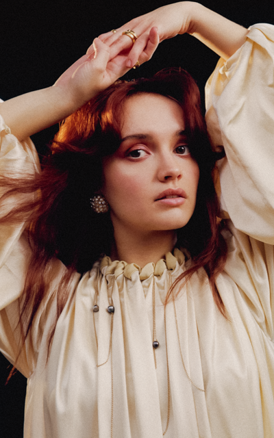 Olivia Cooke 8cj7tjOD_o