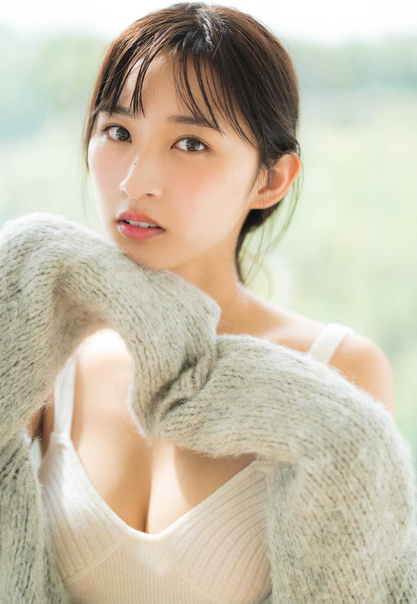 Hinata Matsumoto 松本日向, デジタル限定 YJ Photo Book 「The Dream Goes On」 Set.02(3)